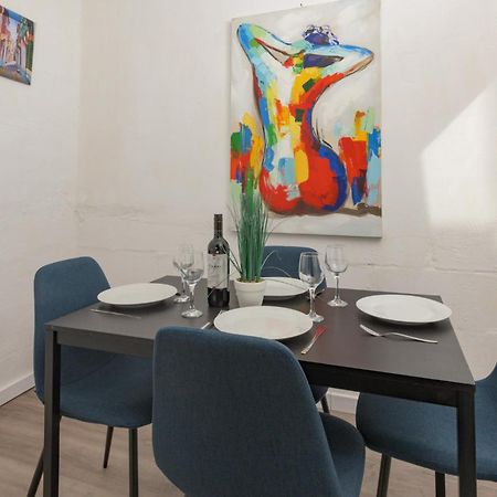 Stylish Valletta 2 Bedrooom City Centre Apartment With Terrace Exterior foto