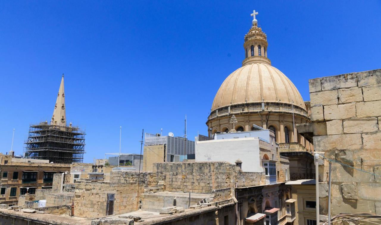 Stylish Valletta 2 Bedrooom City Centre Apartment With Terrace Exterior foto