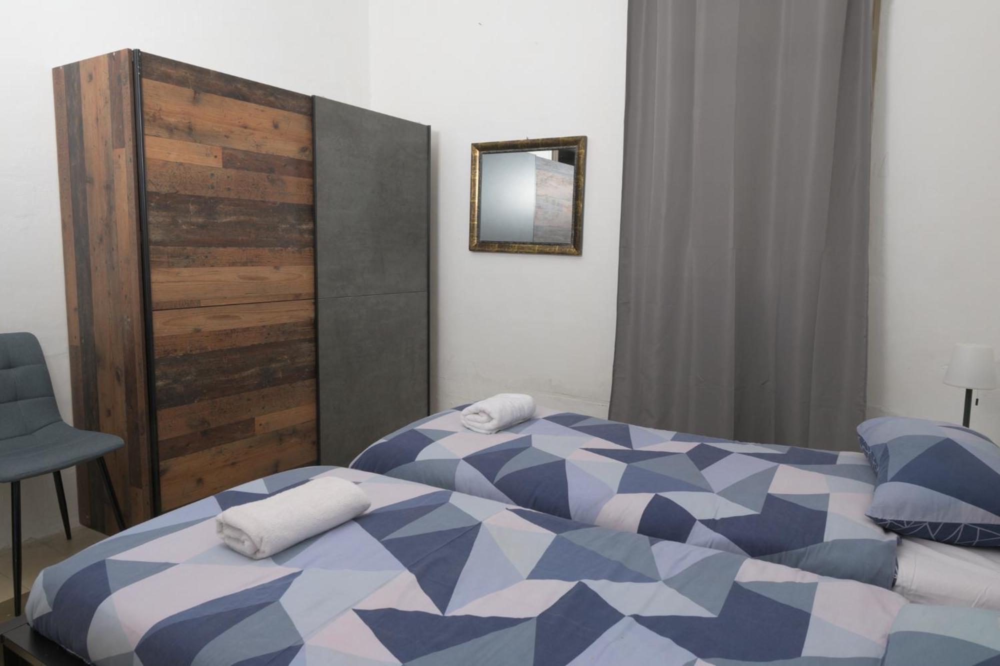 Stylish Valletta 2 Bedrooom City Centre Apartment With Terrace Exterior foto
