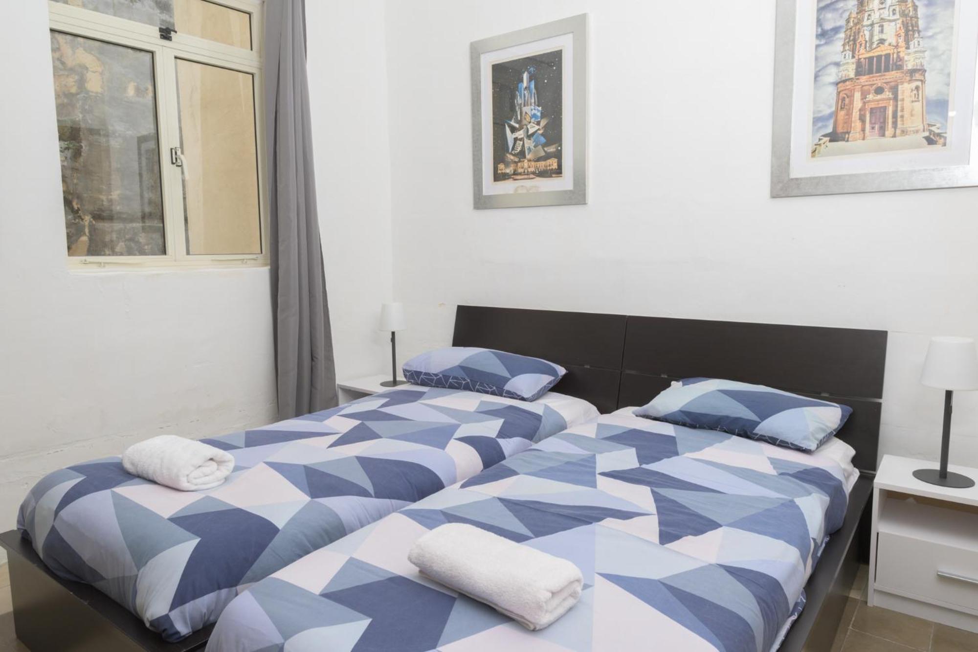 Stylish Valletta 2 Bedrooom City Centre Apartment With Terrace Exterior foto