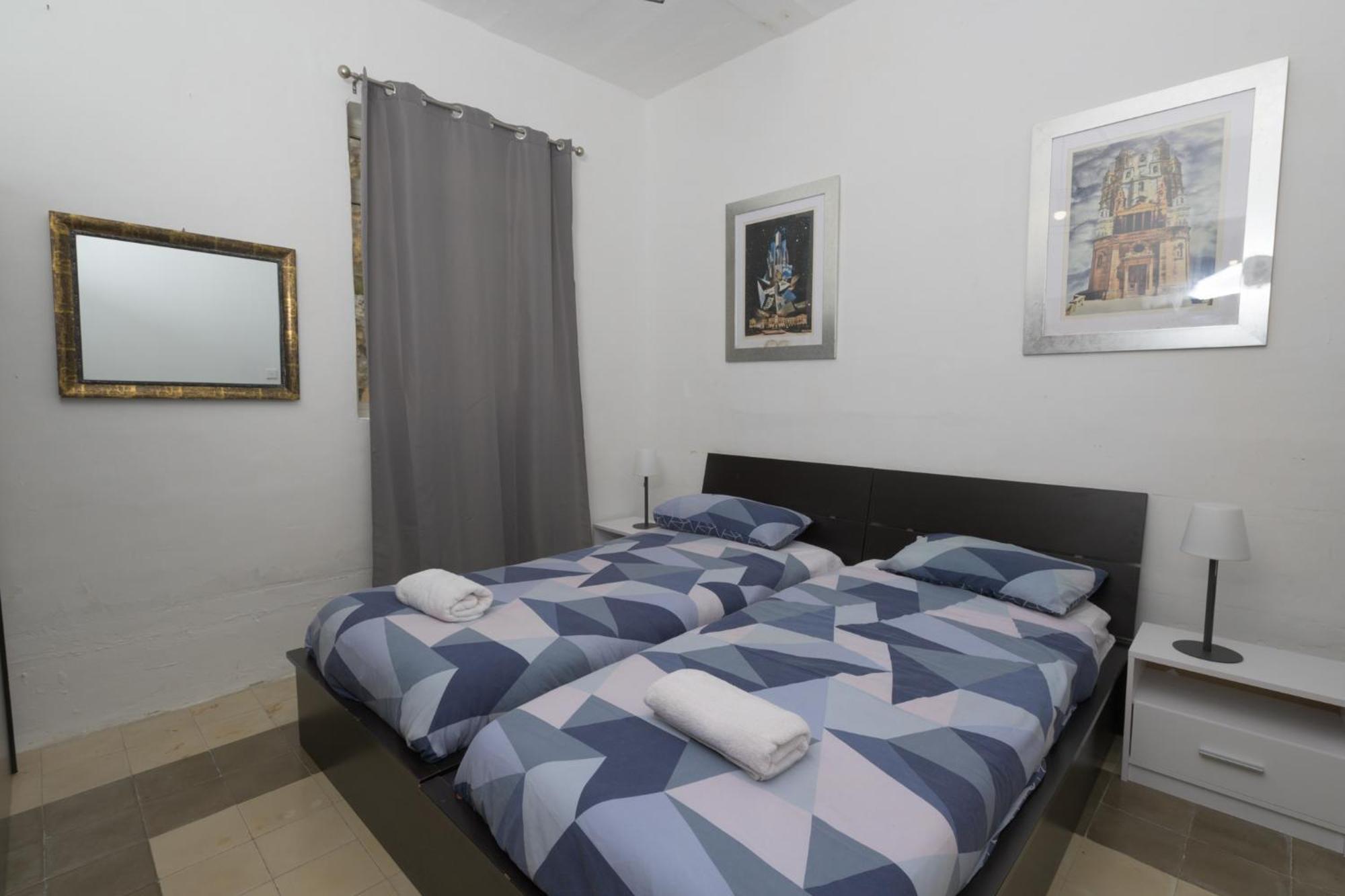 Stylish Valletta 2 Bedrooom City Centre Apartment With Terrace Exterior foto